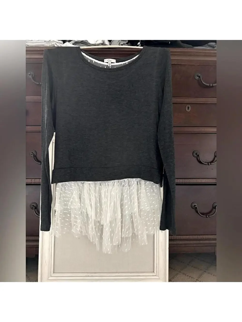 Clu charcoal long sleeve t shirt with lace bottom M